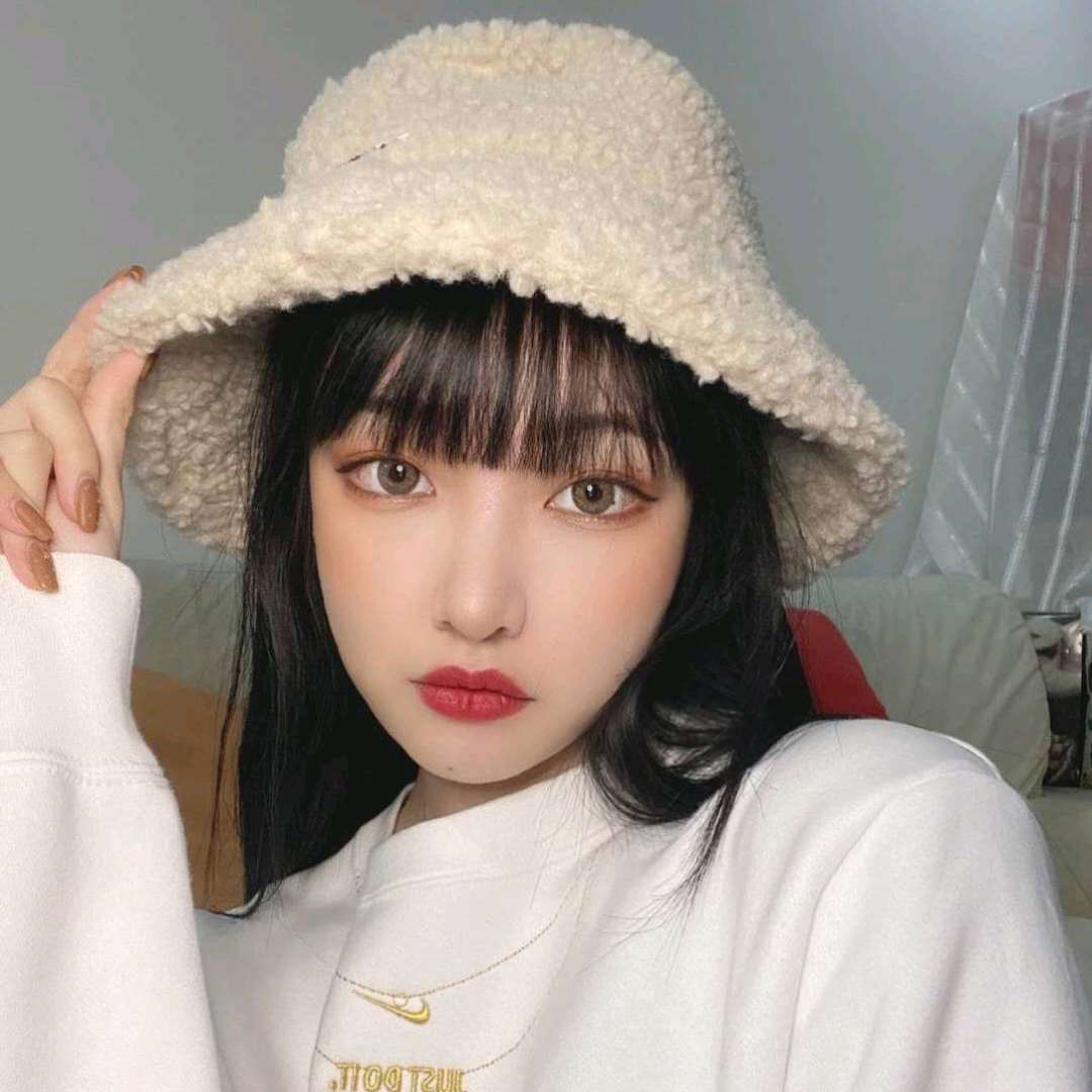 一只小亚比