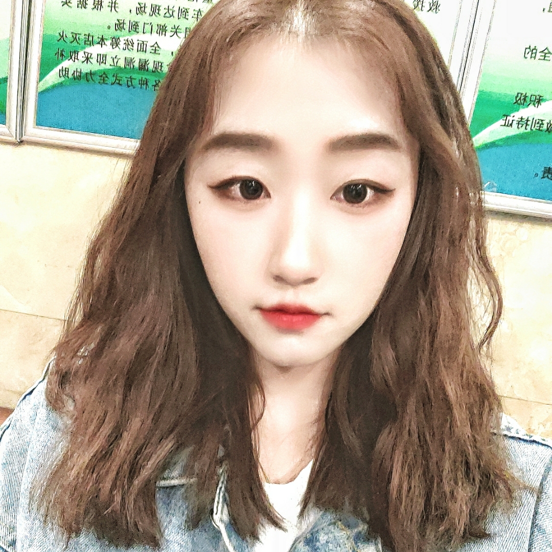 李宇新不胖