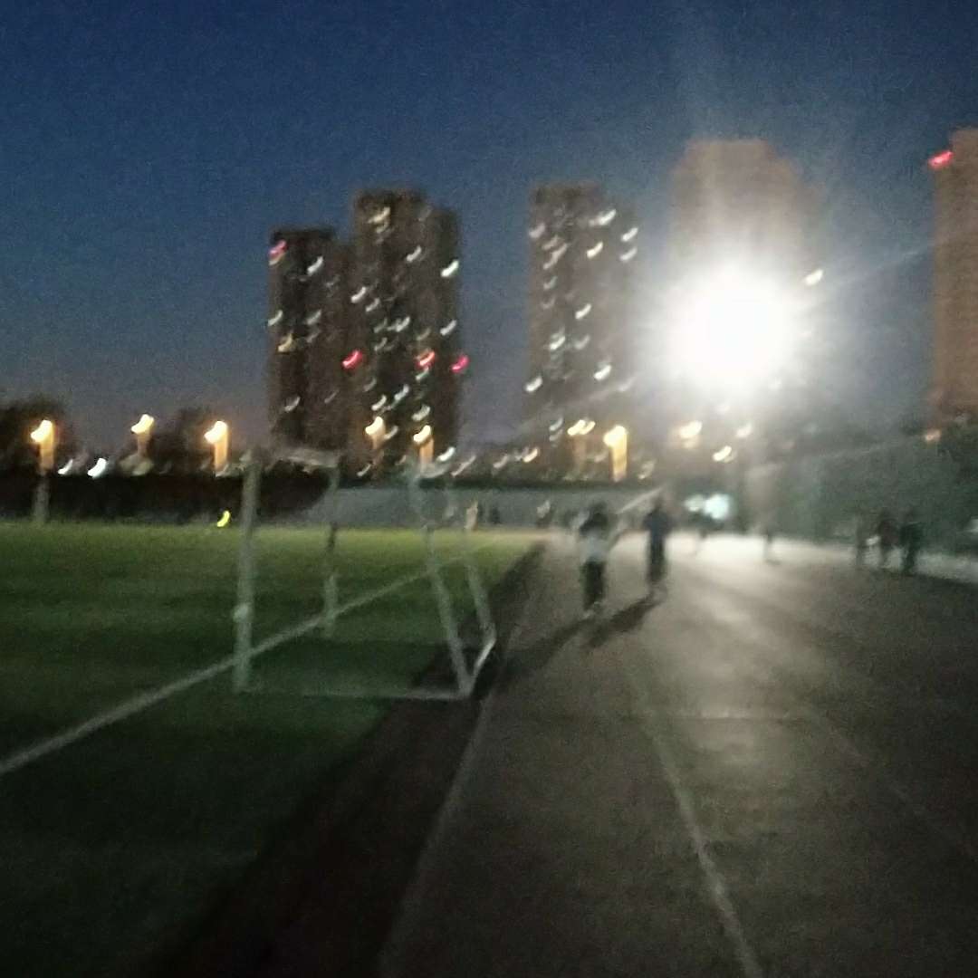 张银波
