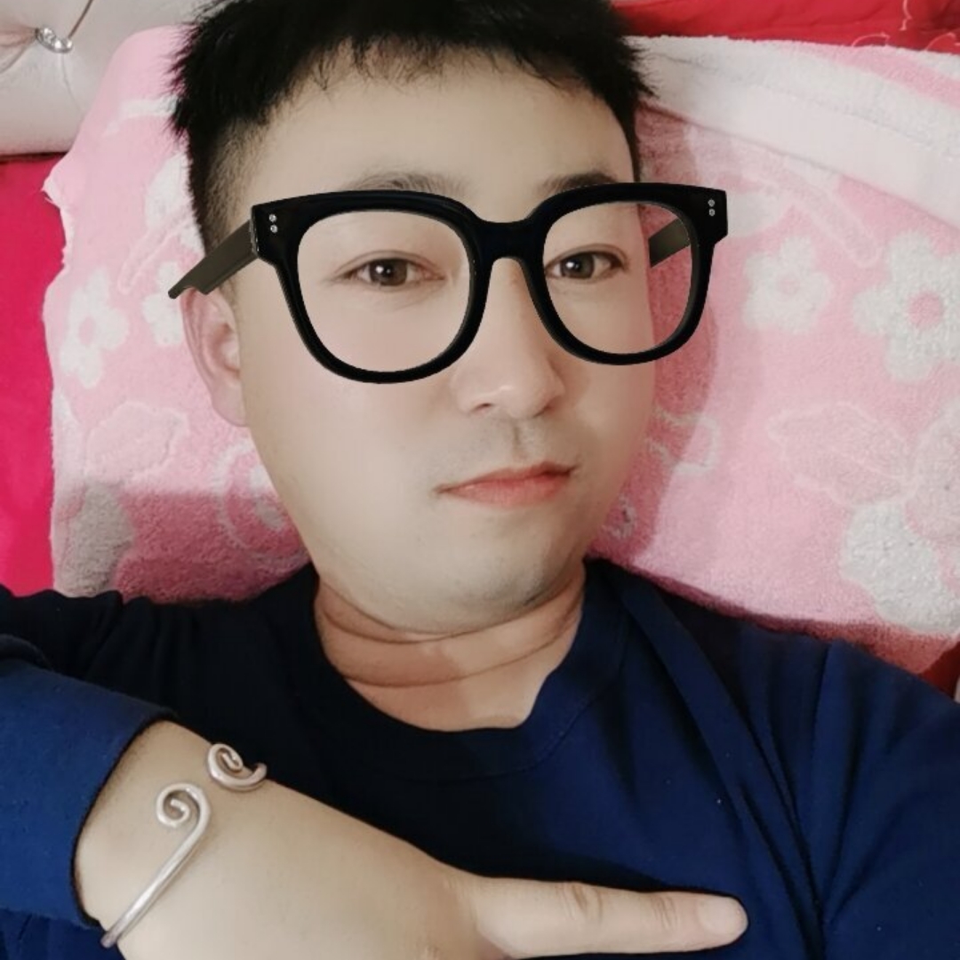 小男人柏奥