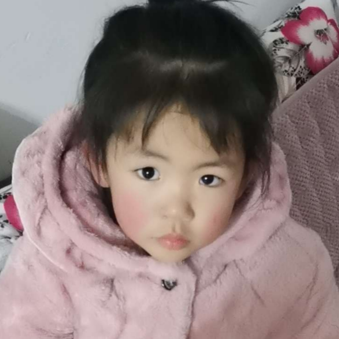 给莱莱讲故事